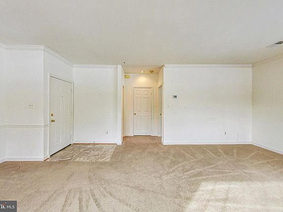 4th image of 10812 Antigua Ter APT 101