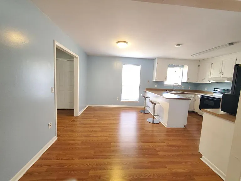 314 E Emerald Dr — Photo 9