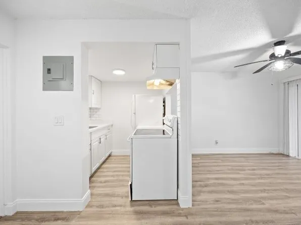 1801 NE 56th St APT 7, Fort Lauderdale, FL 33308