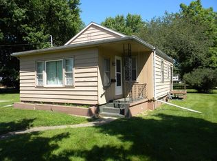 1224 W 5th St, Sterling, IL 61081