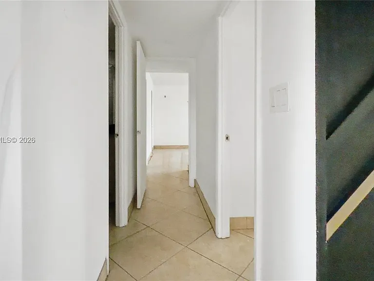 16450 Miami Dr #103 — Photo 17