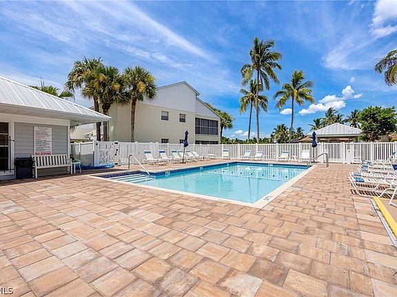 3rd image of 14977 Rivers Edge Ct APT 217