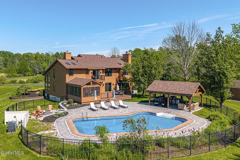 3rd image of 766 Waite Road