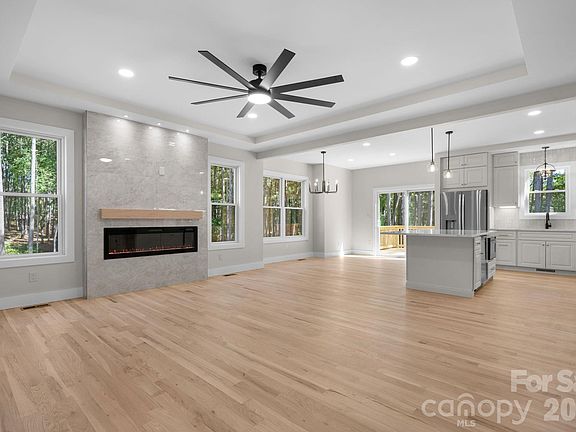 5th image of 7773 Church Rd
