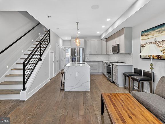 2nd image of 1253 Mount Olivet Rd NE #3