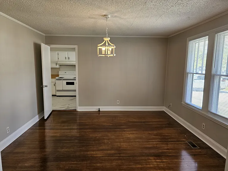 1804 State Highway 41 N #A — Photo 8