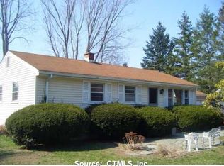 175 North St, Hebron, CT 06248