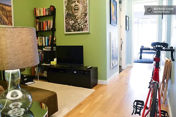 Rented by E Realty International Corp | media 9