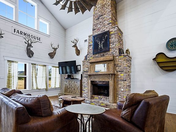 Deer Pasture Ranch 37 Acre Ranch For Sale Blanco County Image 4