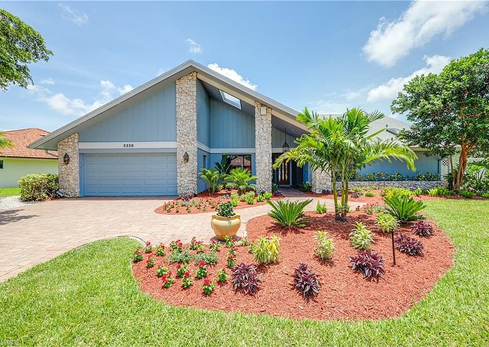 1st image of 2328 Pine Woods CIR