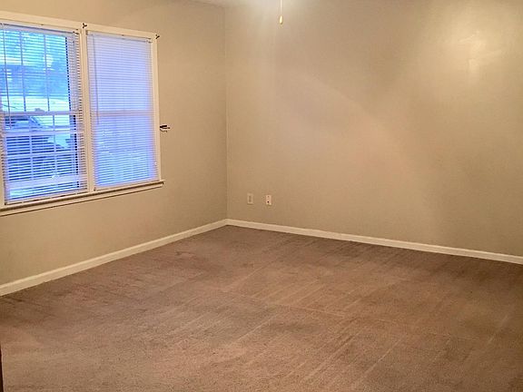 2nd image of 105 Dana Dr