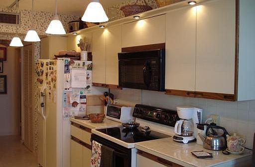 4th image of 12000 N Bayshore Dr APT 410