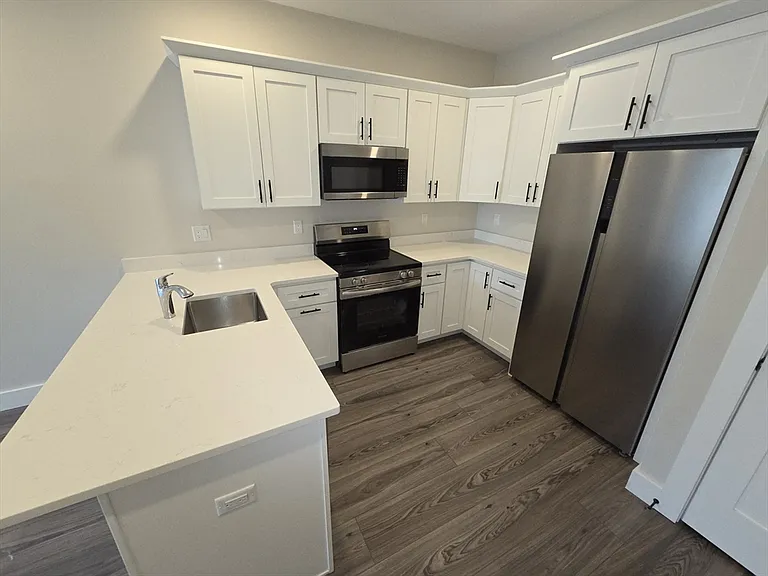 64 Tolman St #5 — Photo 1