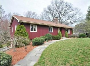 288 Unity Rd, Trumbull, CT 06611