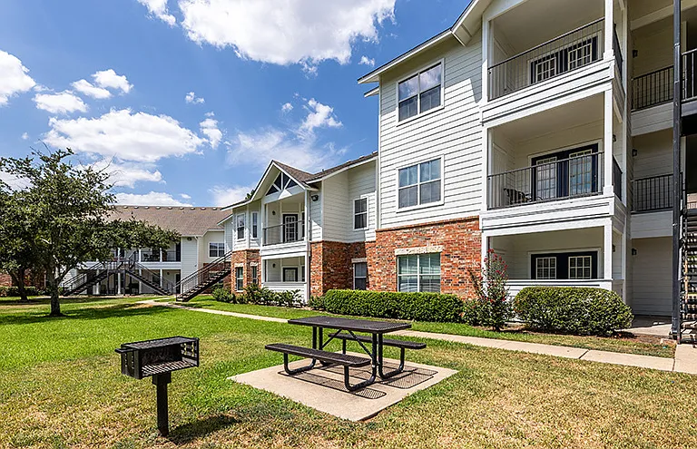 The Villages at Louetta Apartments — Photo 27