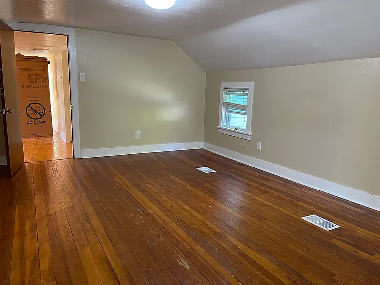 508 N Huron St #A — Photo 7