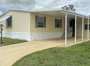 131 Lexington Ave, Fort Myers, FL 33908