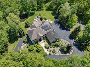 7 Farm Hollow Rd, New Windsor, NY 12553