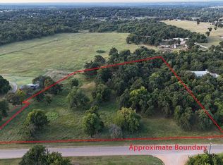 2075 E Simmons Rd, Edmond, OK 73034