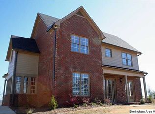 525 Lakeridge Dr, Trussville, AL 35173