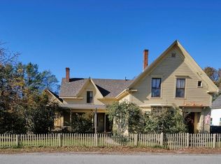 15 Harbor Rd, Friendship, ME 04547