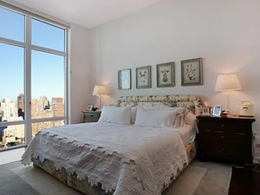 Rented by Corcoran | media 6