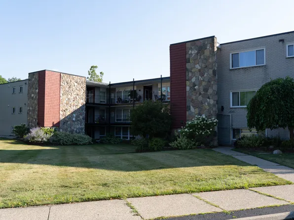 4345 Crooks Rd, Royal Oak, MI