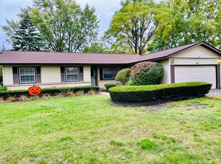 1375 Cumberland Cir W, Elk Grove Village, IL 60007