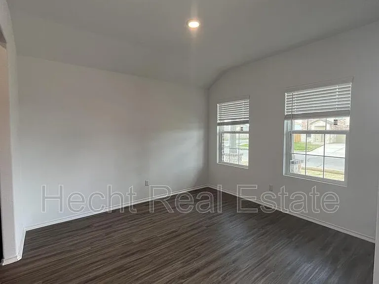 283 Silver Glen Dr #1 — Photo 9