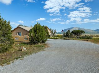 33 Bandolero Rd, Edgewood, NM 87015