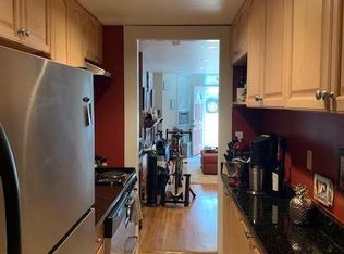 352 Tappan St #1AA, Brookline, MA 02445