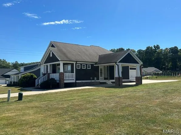 557 Cloverdale Ranch Rd, Cape Girardeau, MO 63701