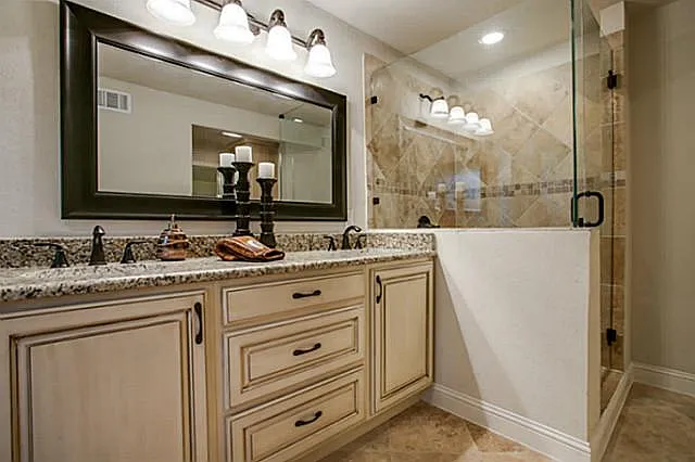 6951 Stefani Dr — Photo 3