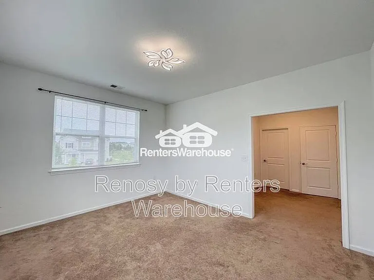 1713 Dresdon Ln — Photo 17