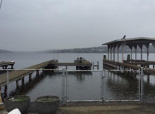 8714 S 113th St, Seattle, WA 98178