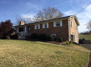 165 Kaluna Ave, Bluff City, TN 37618
