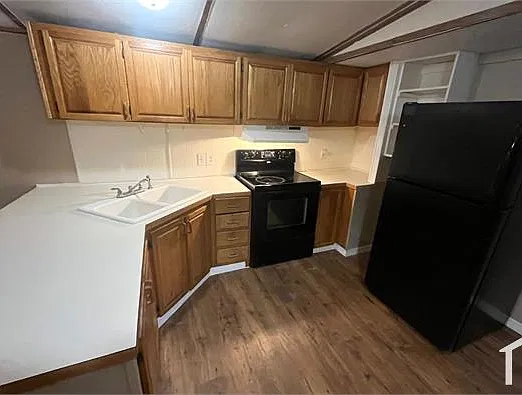 3 bed, $1,150 — Photo 2