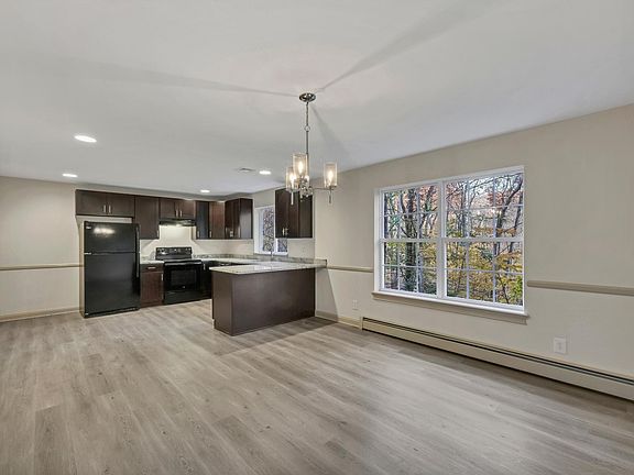 4th image of 198 N Fostertown Dr #2