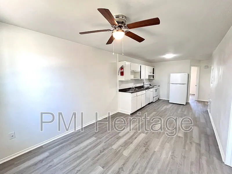 Building Photo - 606 Virginia St #201