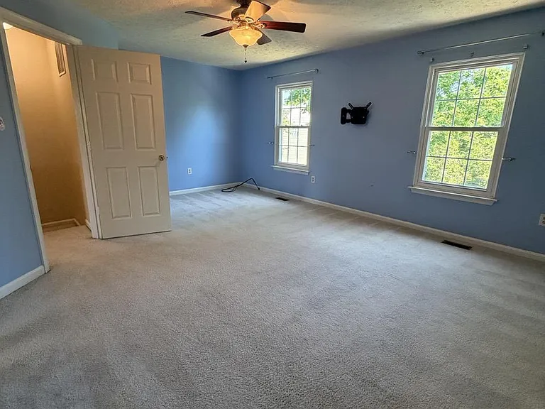 107 Peridot Pl — Photo 38