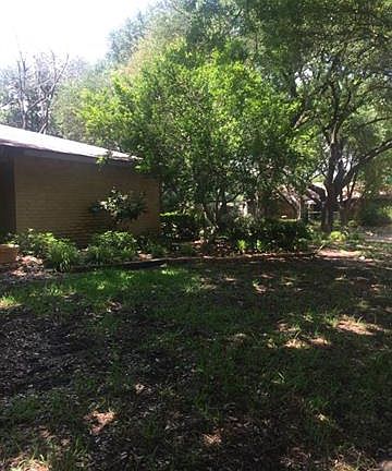 2nd image of 3202 Heathercrest Dr