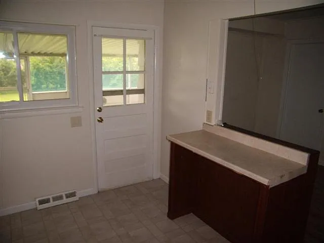 3018 Wilce Ave — Photo 8