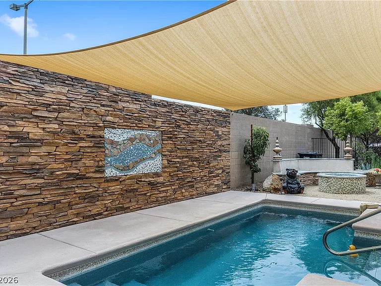 2611 Savannah Springs Ave — Photo 33