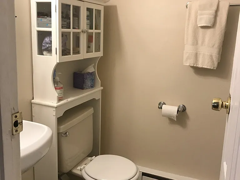 896 Huntington Ave #8A — Photo 5