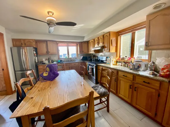 82 Bristol Rd #A2, Medford, MA 02155