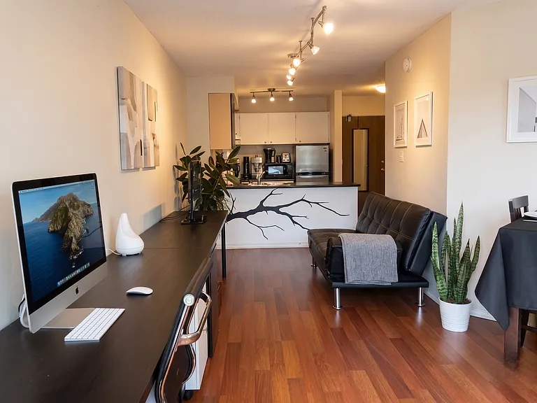 1330 Burrard St #2319 — Photo 9