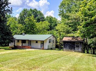 1305 McGiboney Rd, Rock Island, TN 38581
