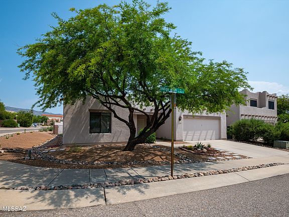 3rd image of 10990 E Indigo Bush Pl