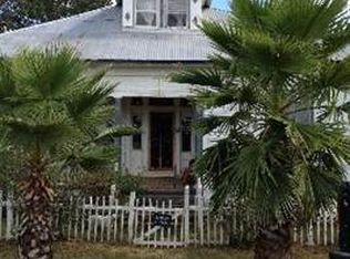 8190 Us Highway 87 E, Stockdale, TX 78160