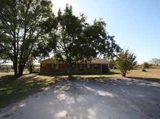 6225 Silver Creek Azle Rd, Azle, TX 76020